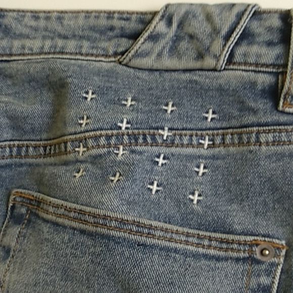 KSubi Chitch Pure Dynamite Jeans. NWOT - Picture 6 of 12